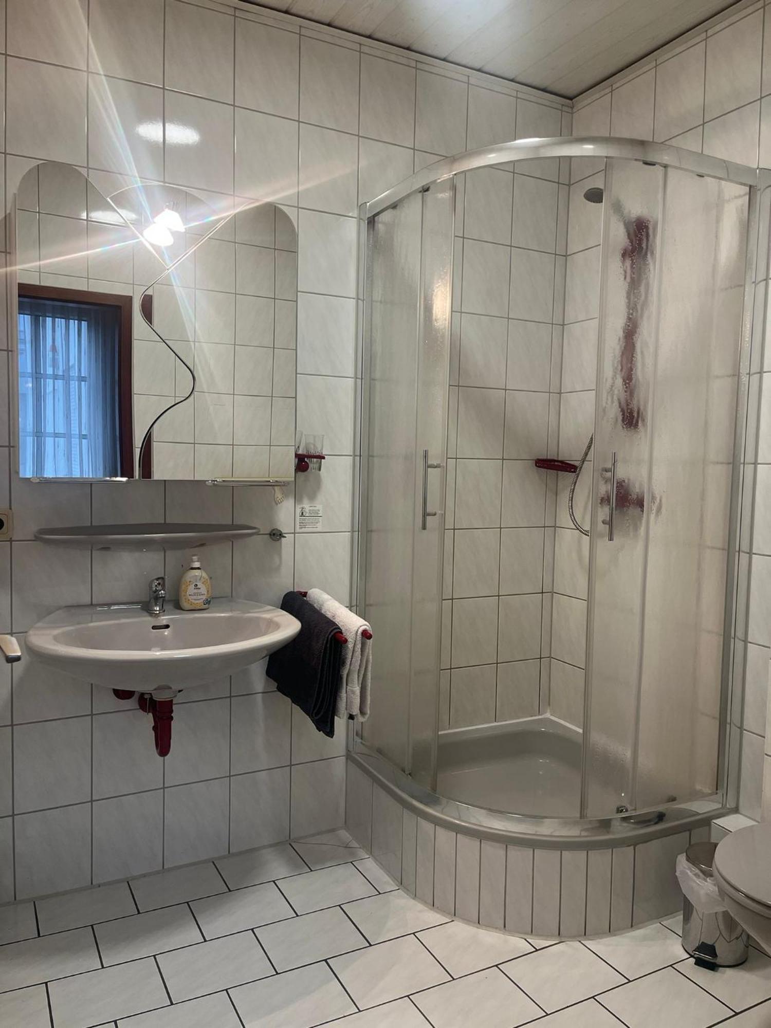 Danis Schlossschaenke Simmern Phòng bức ảnh